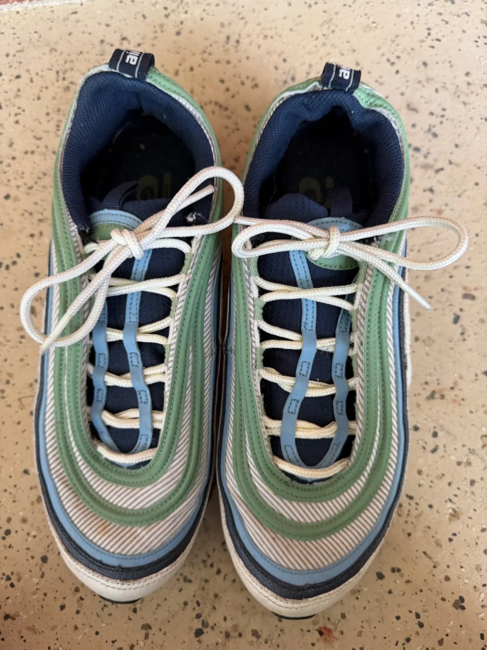 2008 Nike Air Max 97 Womens Size 8.5 green blue grey color sneaker shoes‎